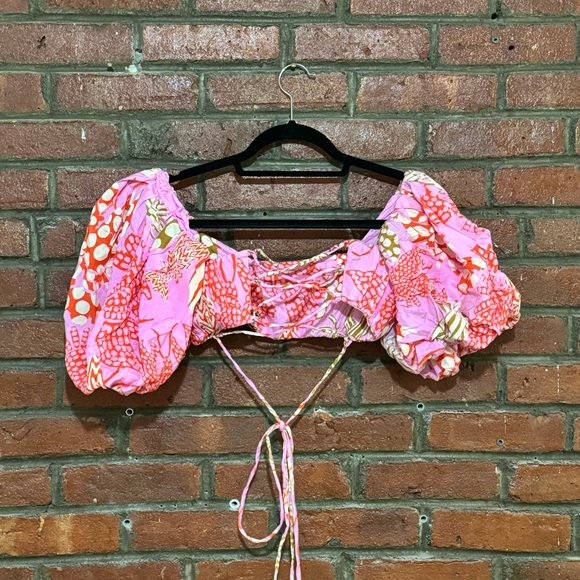 Farm Rio Pink Mixed Lobster Crop Top - Picture 5 of 12